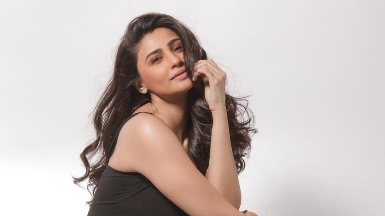 Exclusive! ‘Birthday Chat’ with Daisy Shah 